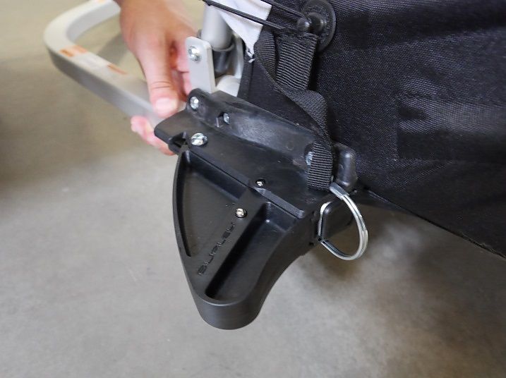 Burley recalling 34 000 trailers because of tow bar receiver concern Bicycle Retailer and Industry News